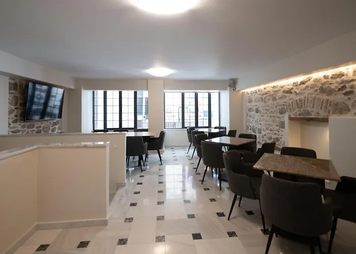 Apart Otel Casale Patras